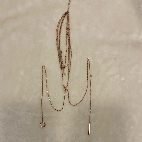 🌸 Rose Gold Layered Choker Necklace - Picture 10 of 12